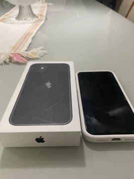 iPhone 11 com caixa 128gb
