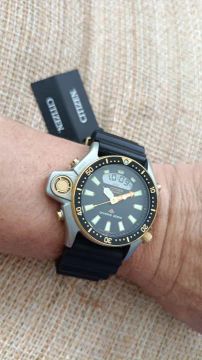 Relógio Citizen Eco-Drive Divers 200M