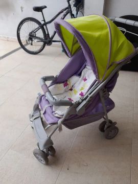 Carrinho de Bebê Usado