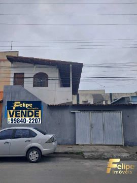 CASARÃO NA PRAIA DO MORRO PARA CONSTRUÇÃO / PRAIA DO MORRO - ES