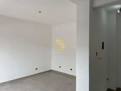 SALA COMERCIAL em JACAREÍ - SP, CENTRO