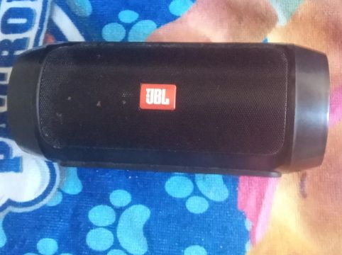 Caixa de Som JBL Usada 