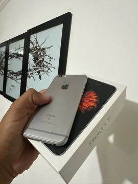 iPhone 6S 64GB - Prata