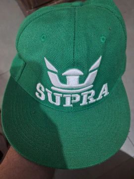 Bone supra aba reta