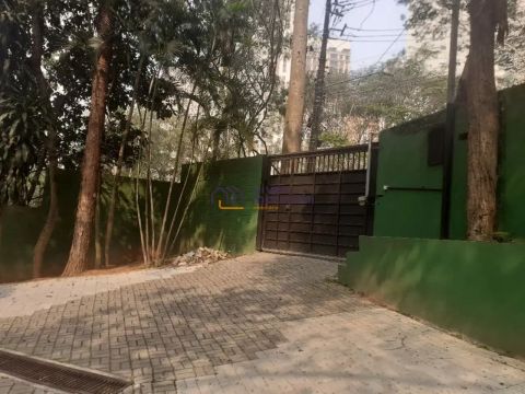Terreno Comercial no Panamby