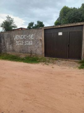 Casa murada na Vila São José