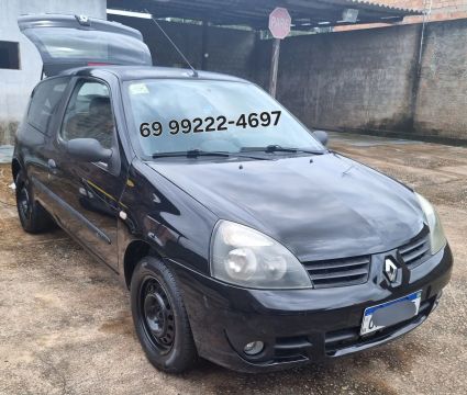 Renault Clio 1.0 16V 3 portas com ar condicionado