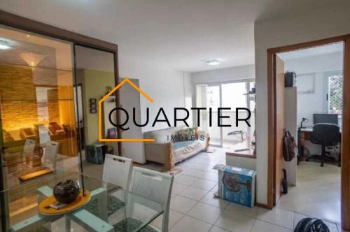 Apartamento : / Residencial / Catete