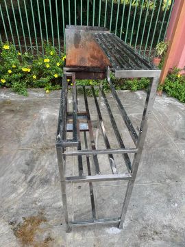 Churrasqueira em Aço Inox - Ótimo Estado