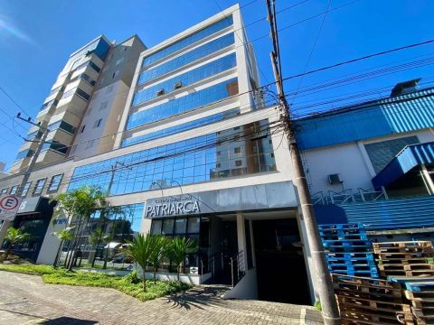 Centro Empresarial Patriarca