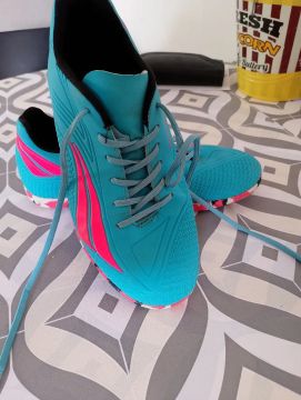 Chuteira Esportivo Azul e Rosa