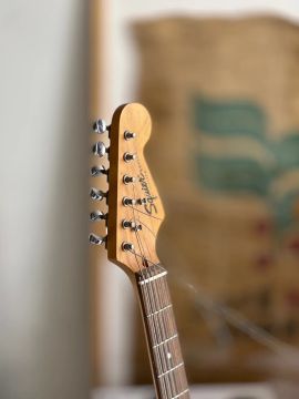 guitarra squier bullet stratocaster