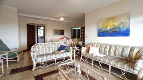 Apartamento em Rua Marivaldo Fernandes - Enseada - Guarujá/SP