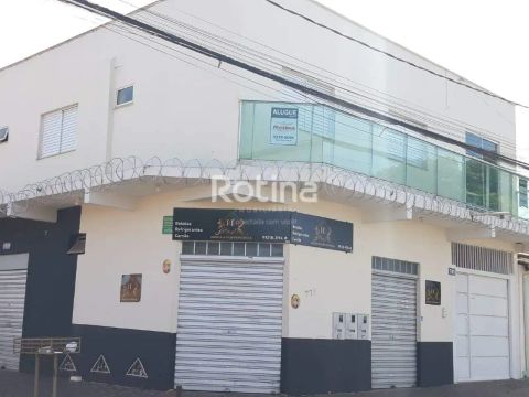 Apartamento para alugar, 3 quartos, Segismundo Pereira - Uberlândia/MG - Rotina Imobiliári
