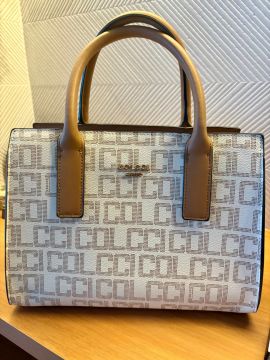 Bolsa Colcci Tote Monograma - Elegância e Versatilidade
