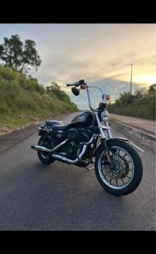 Harley Davidson 883 xl r