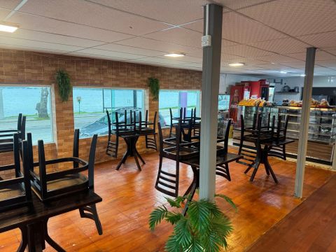 Padaria, Cafeteria, Restaurante e happy hour PONTO COMERCIAL