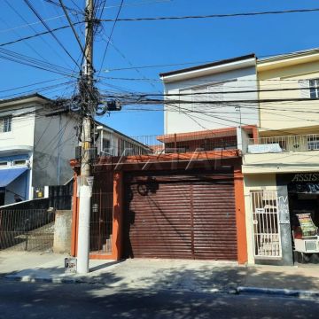 Casa Residencial ou Comercial na Vila Gustavo, 3 dormitórios, 1 suíte e 5 banheiros. 220 m