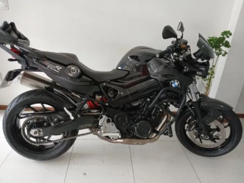 BMW F 800 R Preta 2013