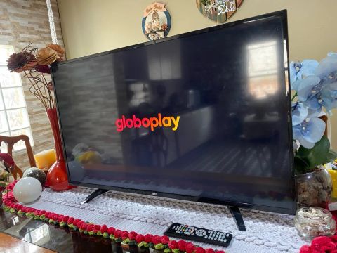 TV AOC SMART 43 polegadas (ENTREGO) 