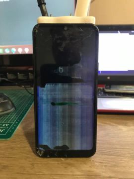 Celular LG 40S / 32GB / 2GB Ram