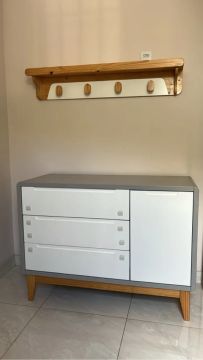 Cômoda 3 gavetas com porta + Cabideiro/prateleira - SUPER CONSERVADO, POUCO USADO!!!