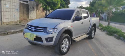L200 Triton 2013 mecânica caçamba longa