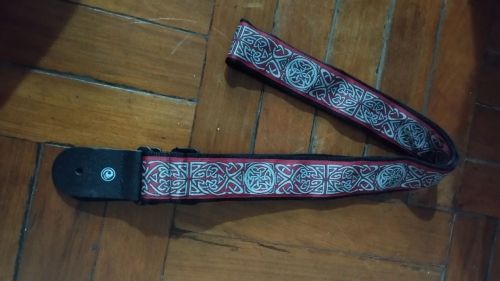 Correia Para Instrumentos Tecido Celta Com Trava D'Addario Planet Lock