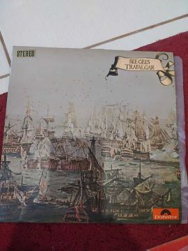Bee Gees - Trafalgar