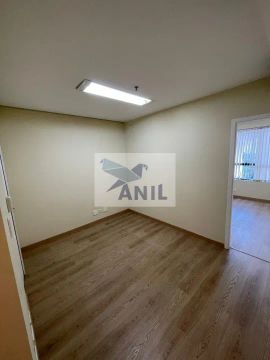 Sala/comercial em Itaim Bibi, São Paulo: locações a partir de R$ 2.100,00. Encontre seu no