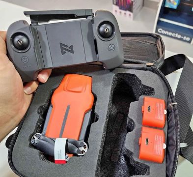 Drone com controle remoto 