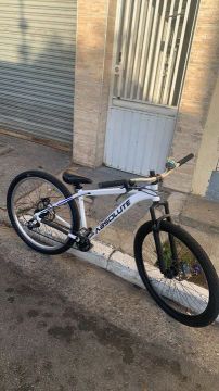 Bicicleta Absolute Nero 4