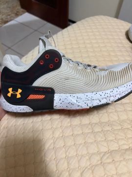Tênis Under Armour HOVR Masculino