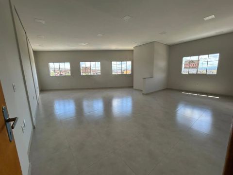 Sobreloja no Setville, sala comercial com dois banheiros