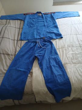 Kimono de Judô Yamarashi Semi-novo
