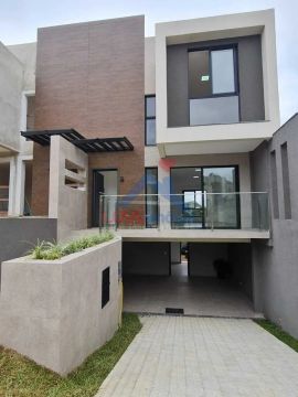 Casa à venda no bairro Abranches - Curitiba/PR