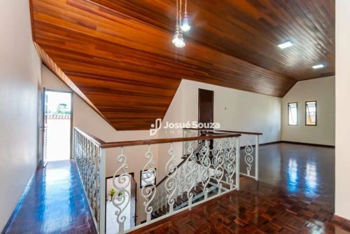 Casa a venda com 2 pavimentos no Virginia III São Braz/Curitiba