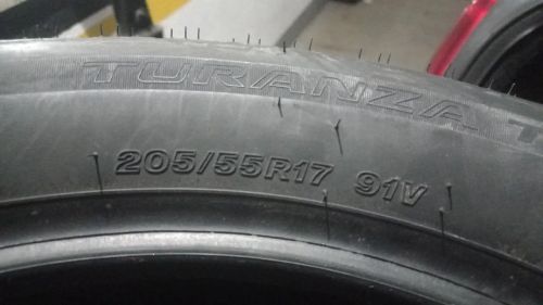 Pneus Bridgestone Turanza T005 205/55R17 91V