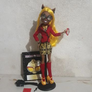 Boneca Clawdia Wolf (Frights,camera, Action!) Monster high