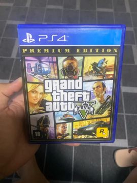 Grand Theft Auto V Premium Edition PS4