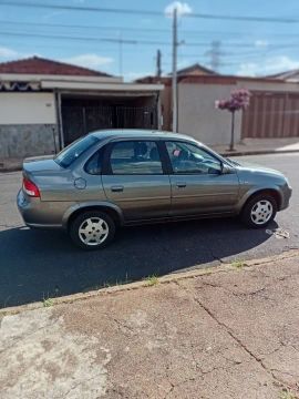 Chevrolet Classic LS 2012, ótimo estado. Licenciado 2025, 2 dono, histórico completo.
