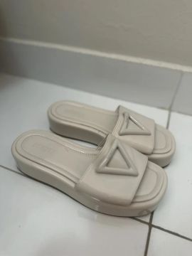 Sandália flat Schutz original 