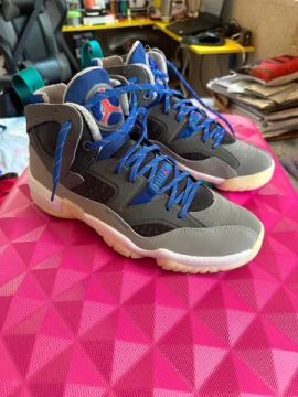 Tênis Jordan jumpman two trey 