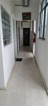 Alugo Sala Comercial no bairro Floresta 