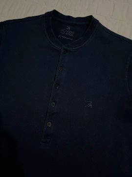 Camiseta Ricardo Almeida - Cinco Botões