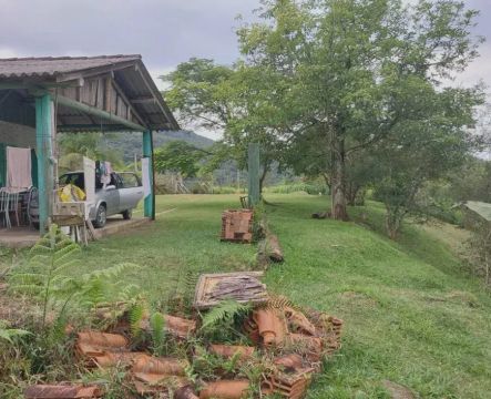 Imóvel para venda com 11700 metros quadrados com 2 quartos em Área Rural de Biguaçu - Bigu