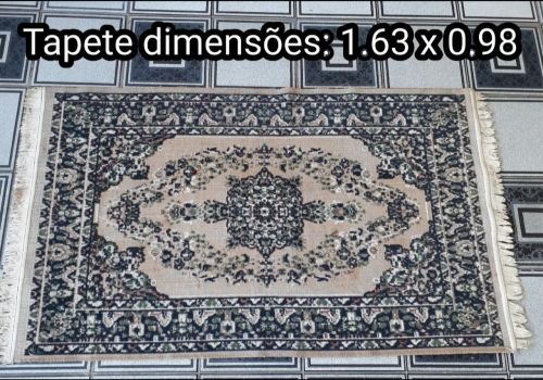 Tapete 1,63x0,98 FAVOR LER A DESCRIÇÃO!