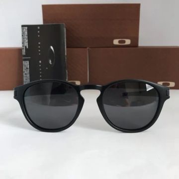 Óculos Oakley Latch Black Round lentes polarizadas 
