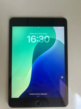 iPad Mini 5 - Tela Retina - 64GB - Wi-Fi + Teclado