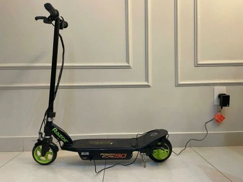 patinet elétrico Power Razor core90